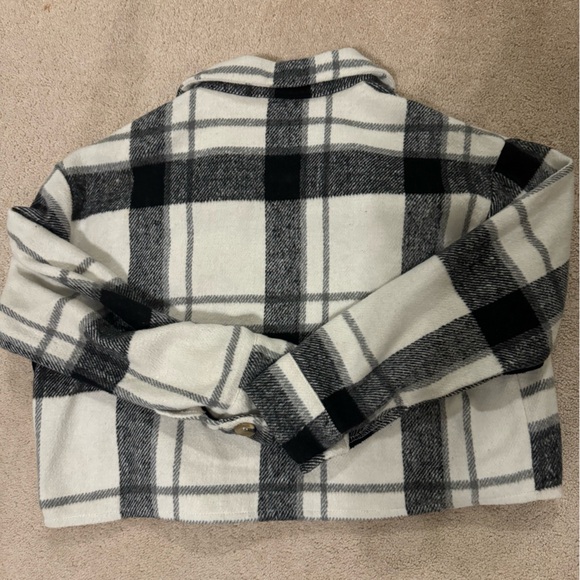 Plaid Jacket - Picture 3 of 4